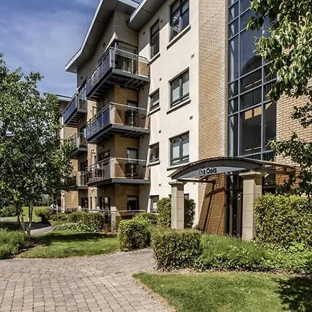 Wishie Homes- Family Near Luas